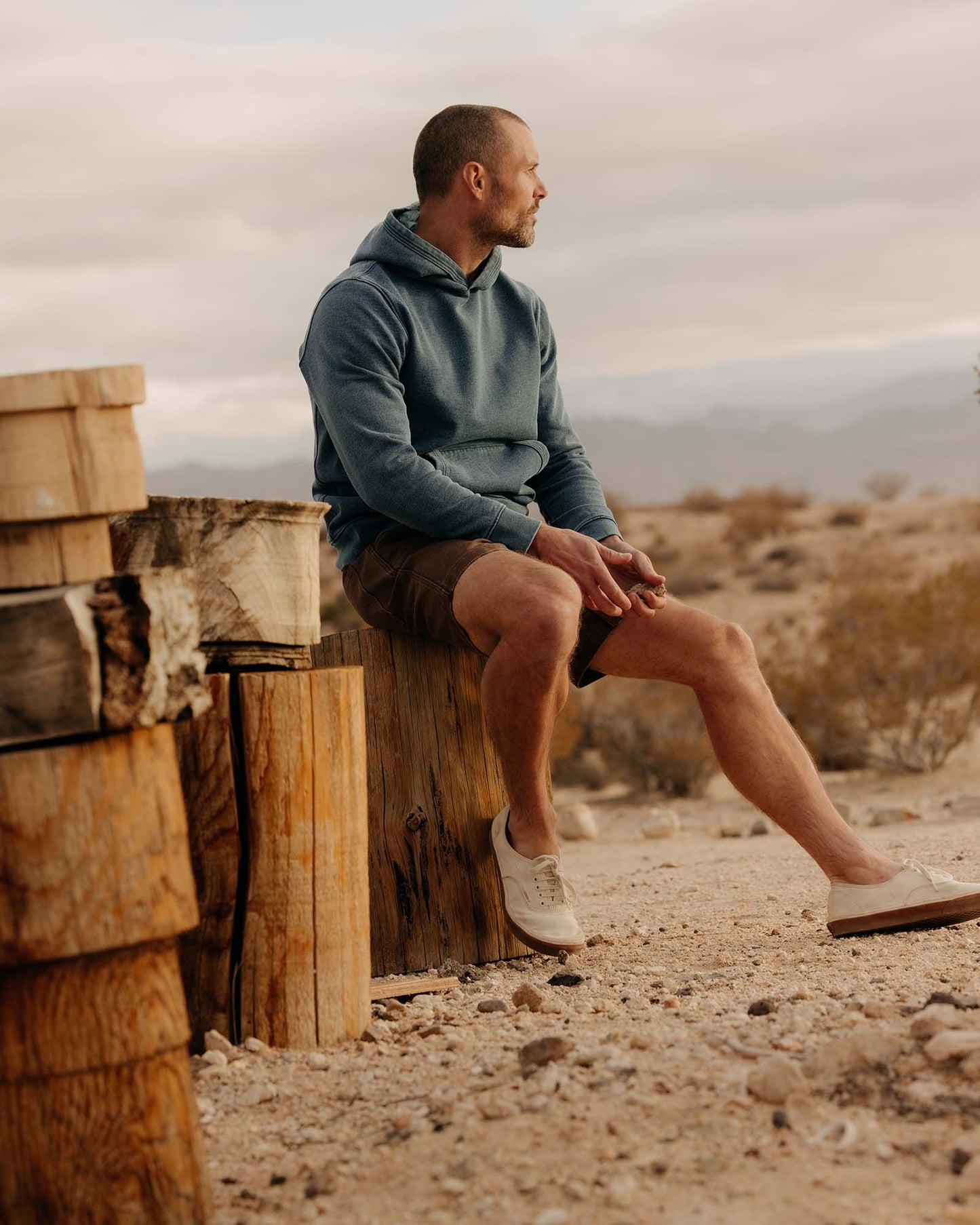 The Apres Hoodie in Washed Indigo Terry