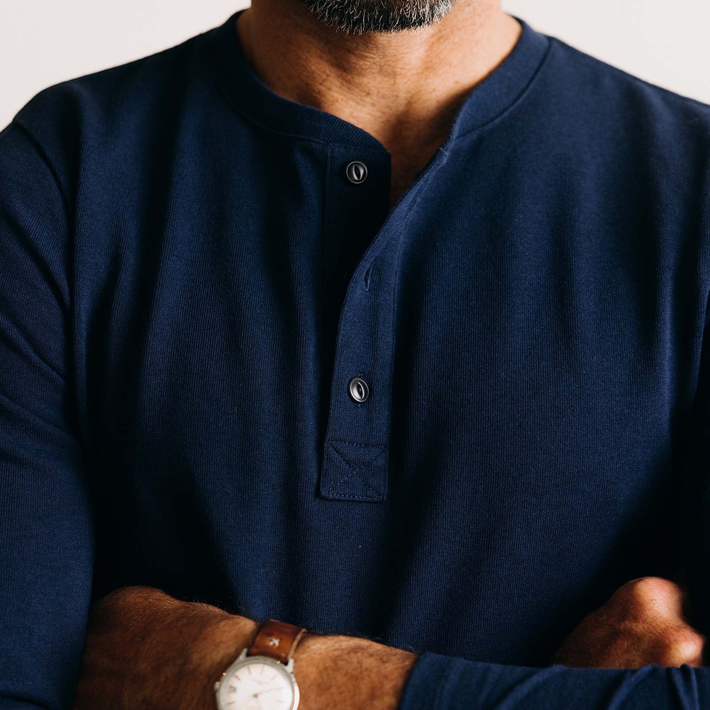 The Heavy Bag Henley in Navy