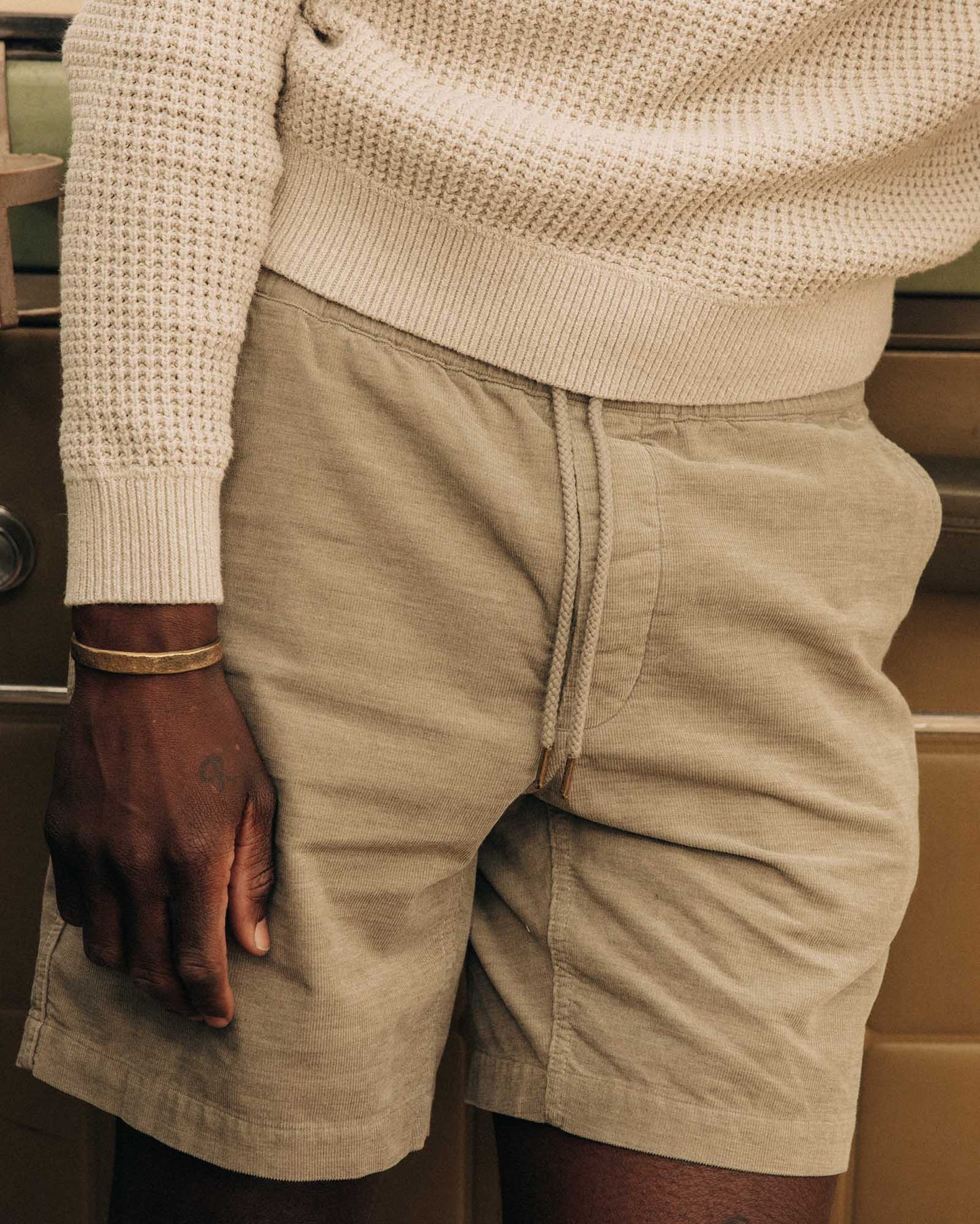 The Apres Short in Heather Moss Pincord