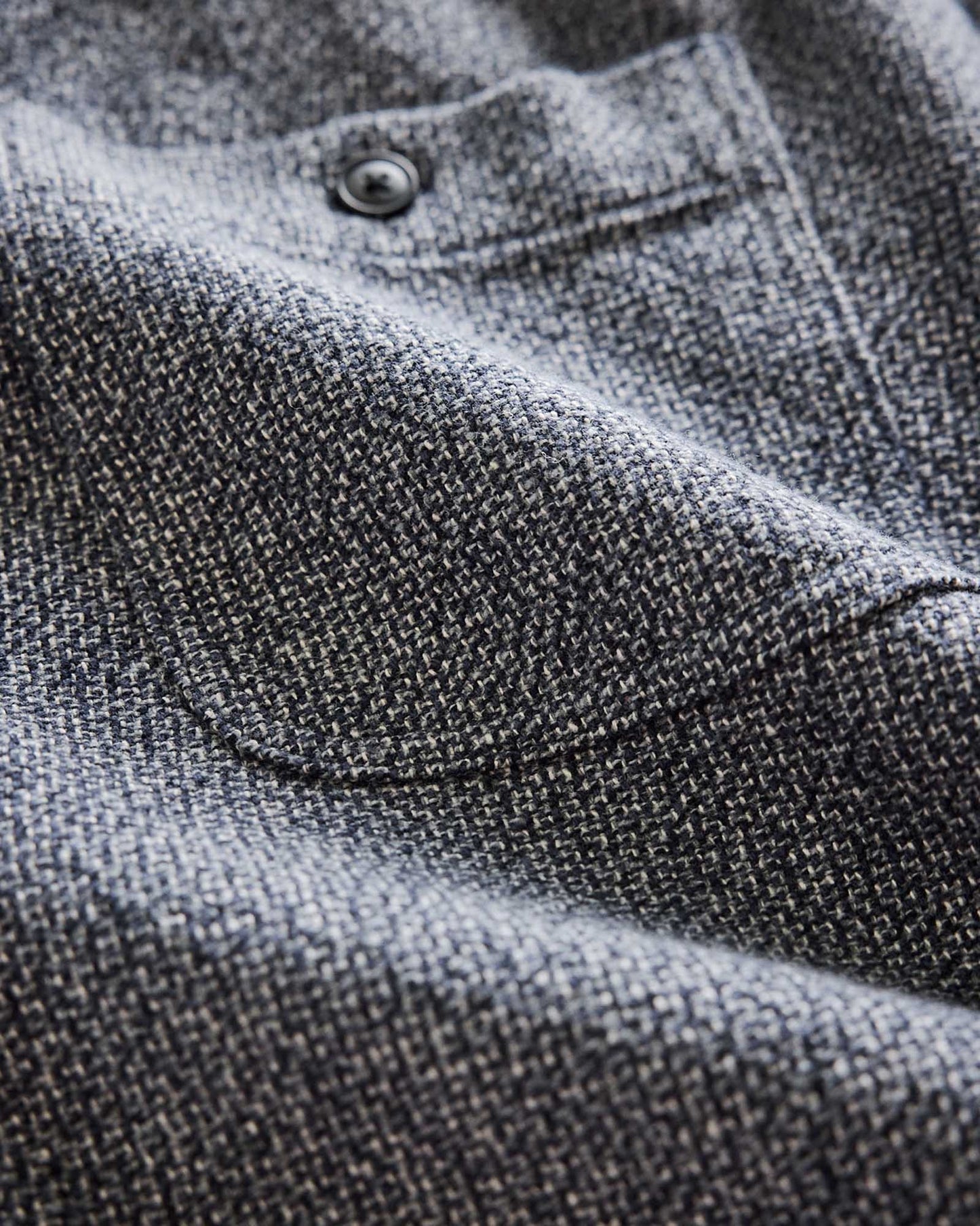 The Apres Short in Navy Linen Tweed