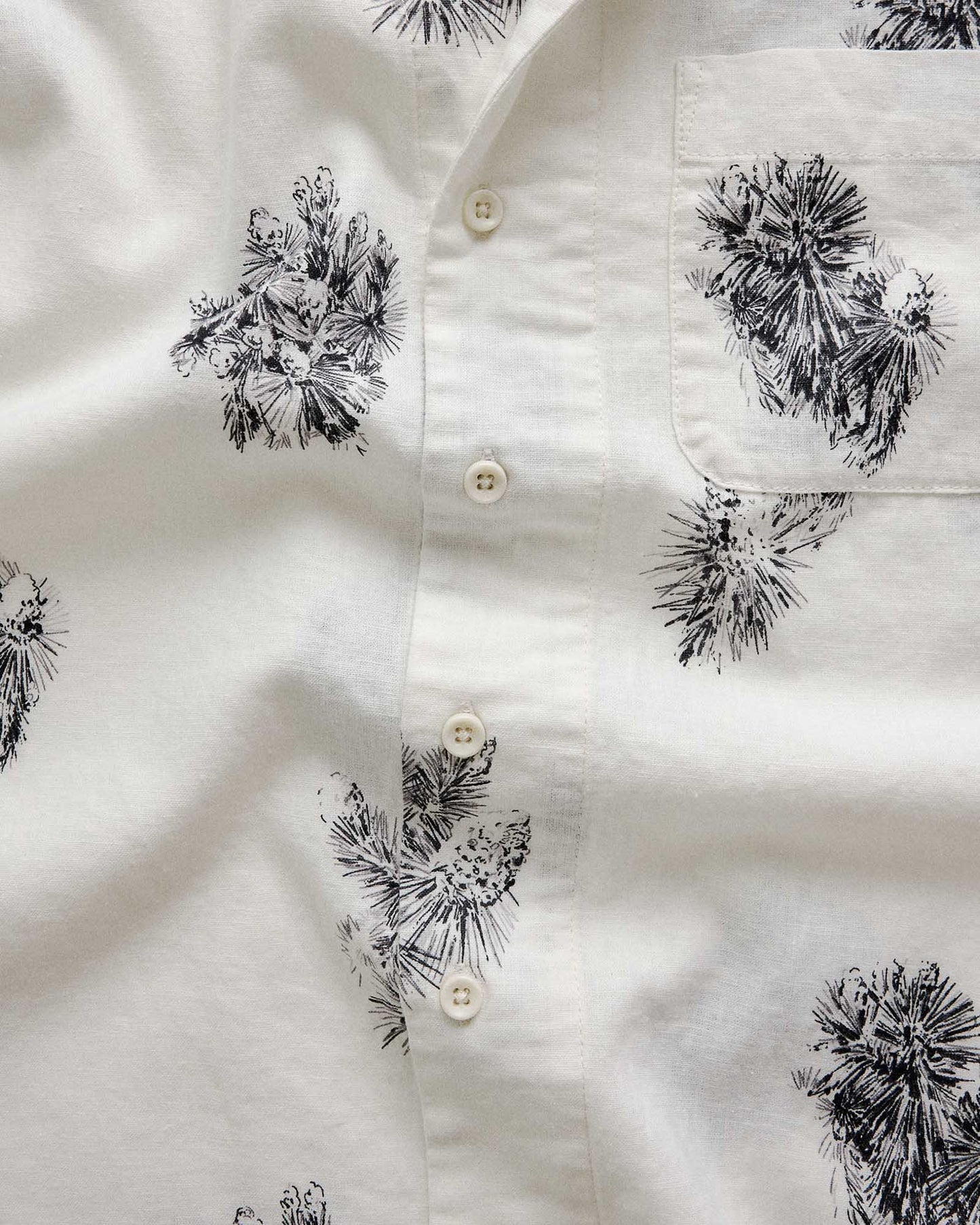 The Hawthorne Shirt in Cactus Sketch