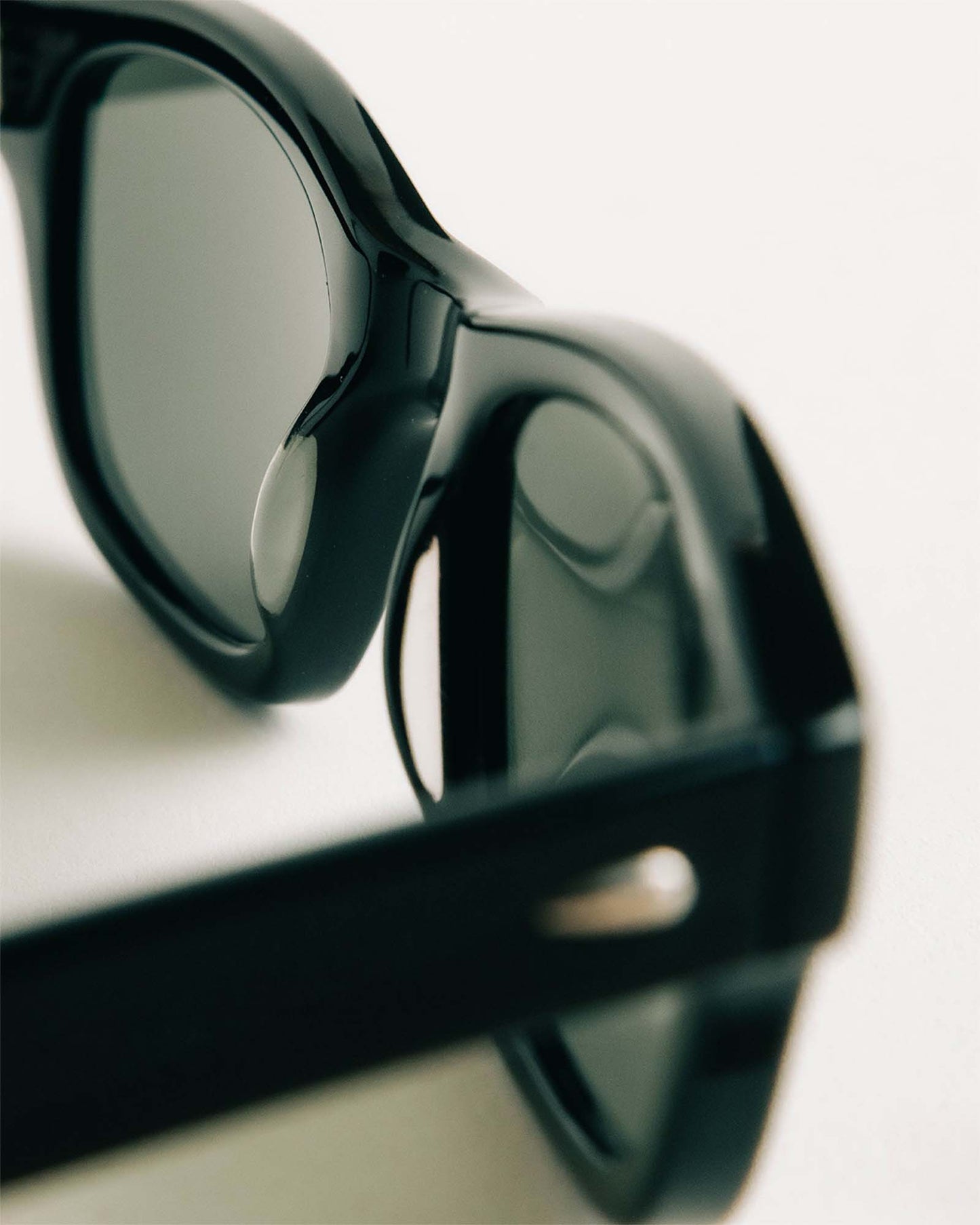 The Sergio in Black