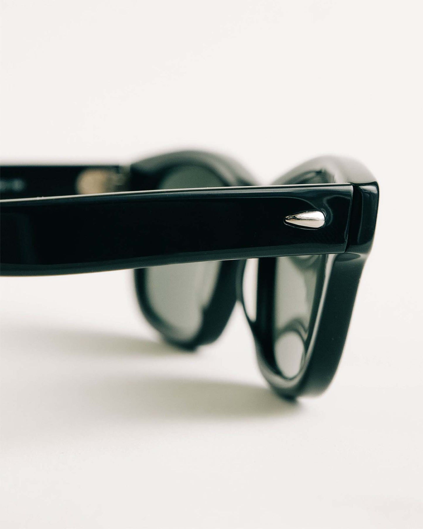 The Sergio in Black