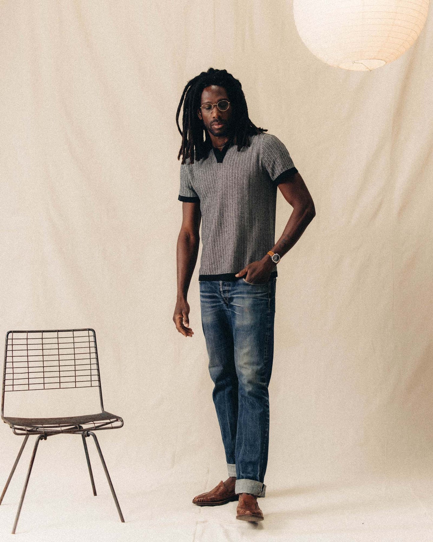 The Valencia Sweater Polo in Coal Scallop