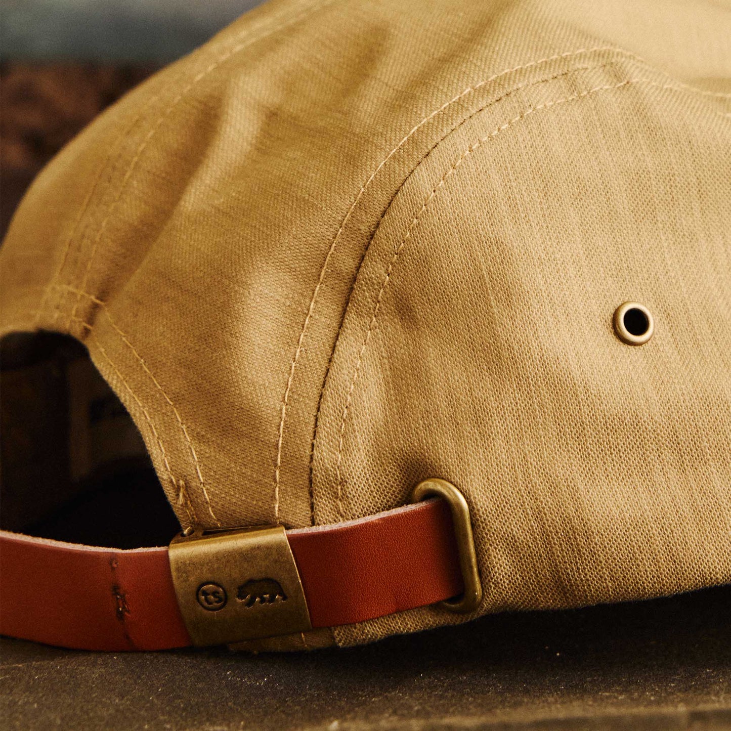 The 5-Panel Cap in Khaki Reverse Sateen