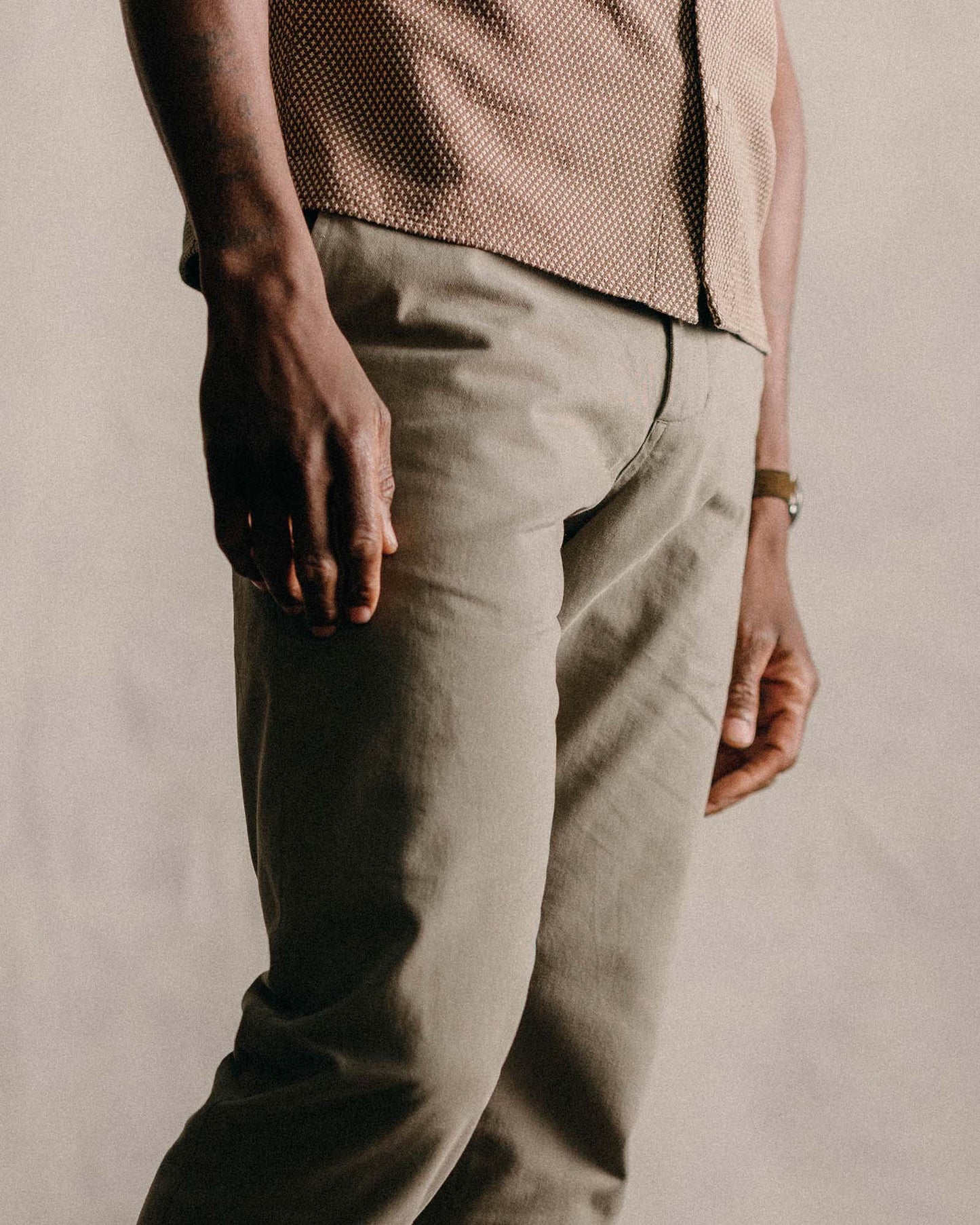 The Democratic Foundation Pant in Organic Smoked Olive